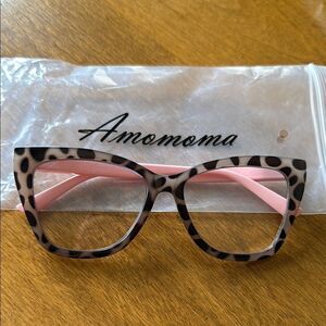 NEW Amomoma +1.00 reading glasses